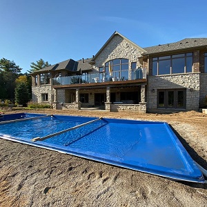 Pool Layout